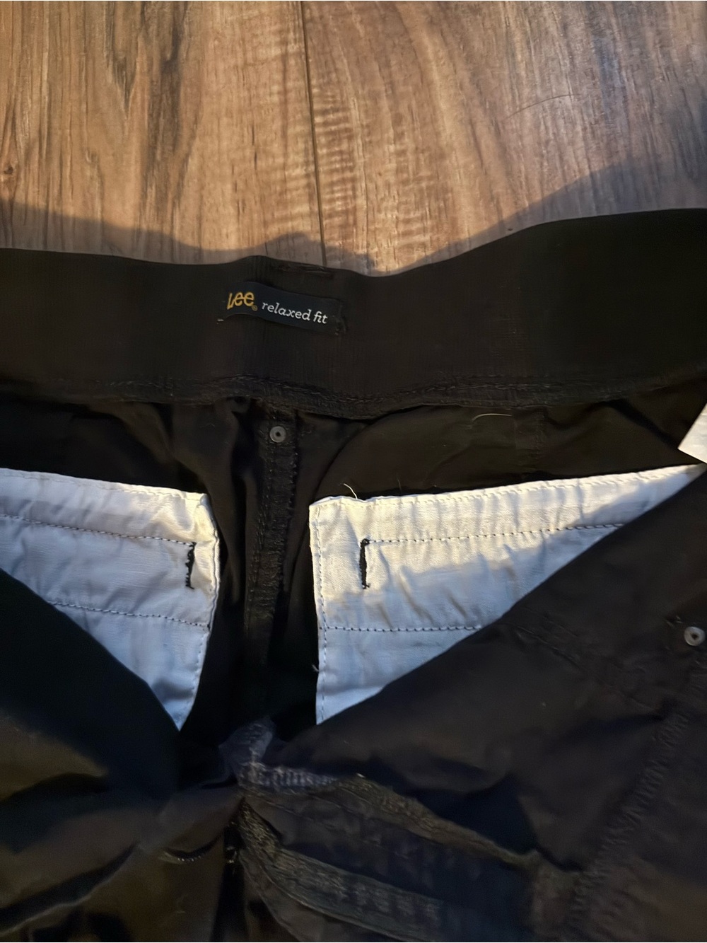 Lee Black Relaxed-Fit capris